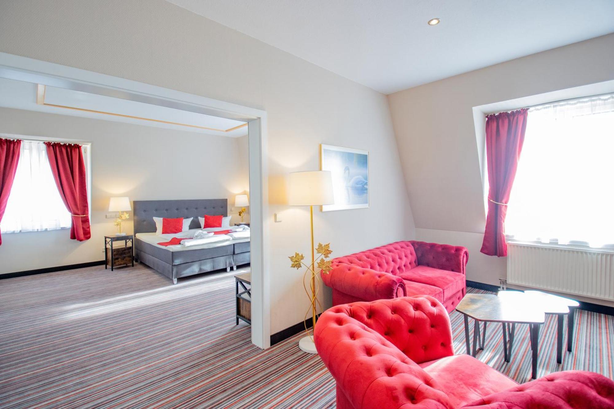 Seehotel Brandenburg an der Havel Brielow Exterior foto