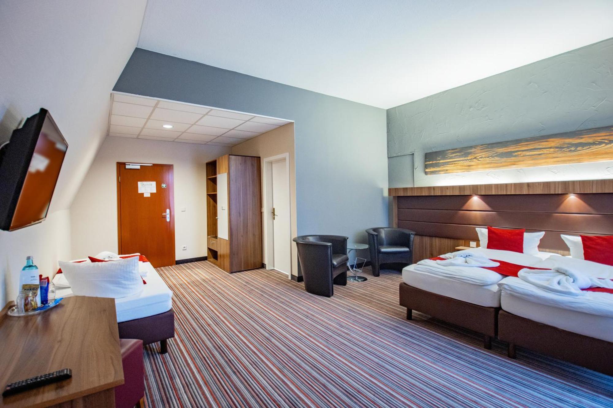 Seehotel Brandenburg an der Havel Brielow Exterior foto